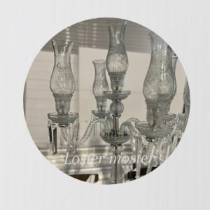 شمعدان با لاله بزرگ